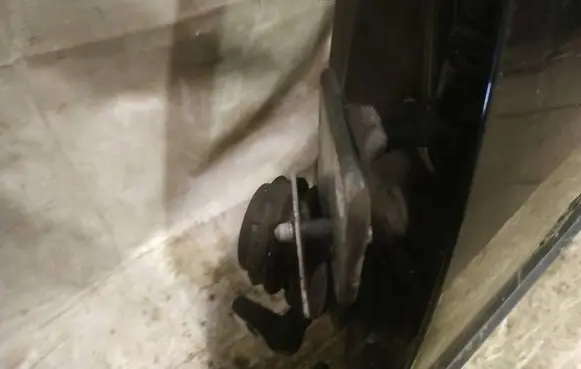 Mercedes-Benz A W168 Front door upper hinge 