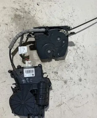 Tailgate/trunk/boot lift motor