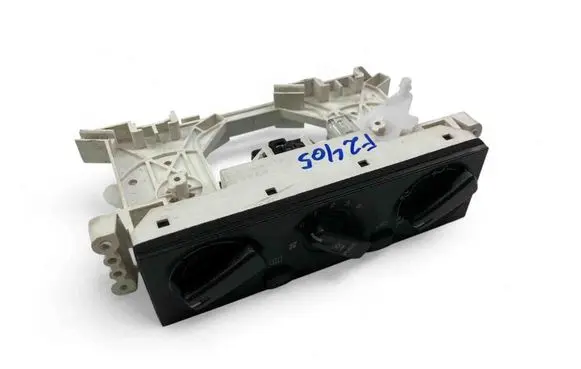 Mitsubishi Space Star Interior fan control switch MR262492