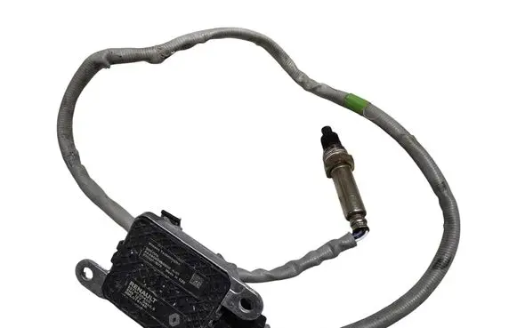 Renault Trafic III (X82) Lambda probe sensor 227900040R 2303171673