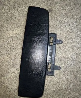 BMW 7 E65 E66 Armrest 082056223