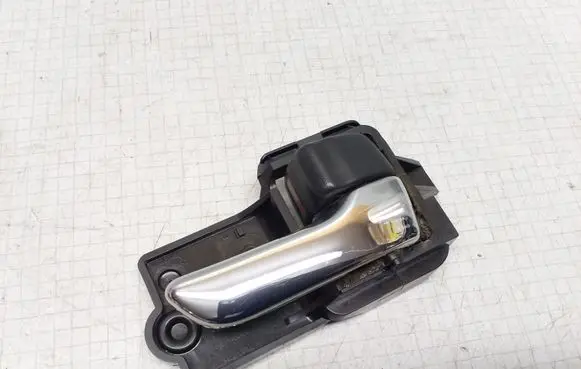 Toyota Avensis T220 Rear door interior handle 6920505020A
