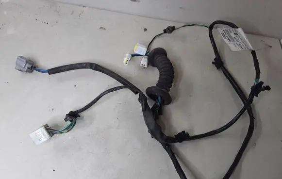 Opel Frontera B Tailgate/trunk wiring harness 91158209 D5820990