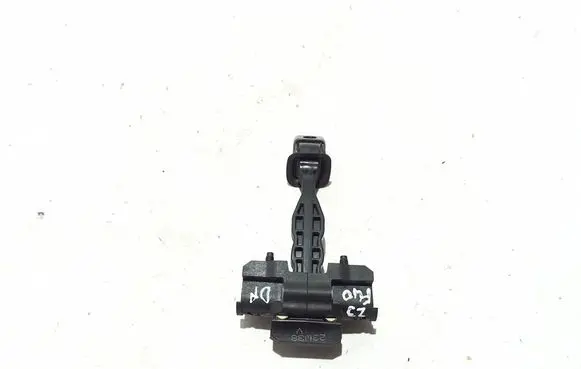 BMW 1 F40 Front door check strap stopper 7447993