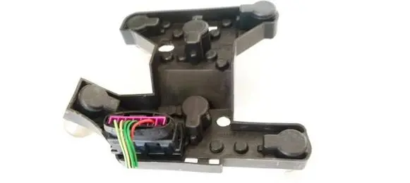 Toyota Avensis T250 Tail light bulb cover holder 
