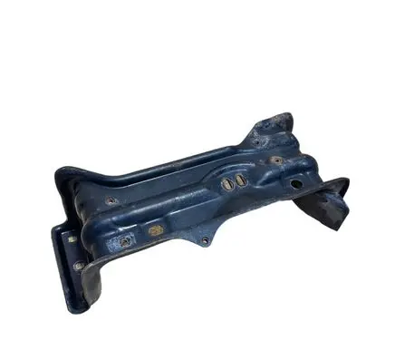 Gearbox mounting bracket