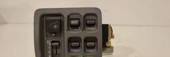 Honda CR-V Electric window control switch M17432