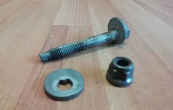 Renault Espace V (RFC) Rear suspension camber bolt 7701071320 7703034248 7701071321