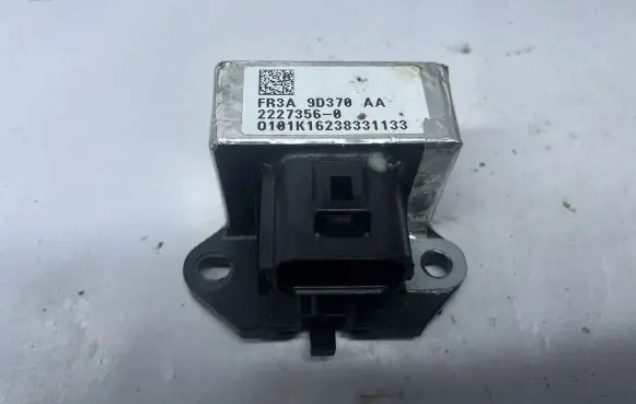 Ford Mustang VI Fuel pump relay FR3A9D370AA