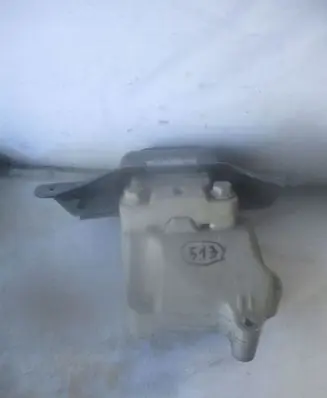 Volkswagen Golf VII Gearbox mount 5Q0199555Q