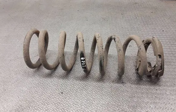 Mitsubishi Outlander Rear coil spring
