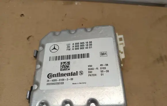 Mercedes-Benz E W212 Windshield/windscreen camera A0009051600 A0009051800 A0009024301