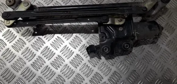 Hyundai Getz Front wiper linkage and motor