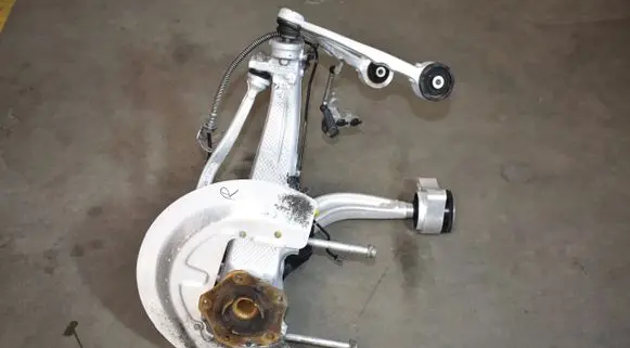Porsche Panamera (971) Front wheel hub spindle knuckle 971407021D 971407152R 971407152T
