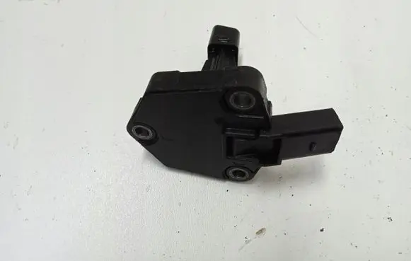 Seat Leon IV Oil level sensor 04L907660C