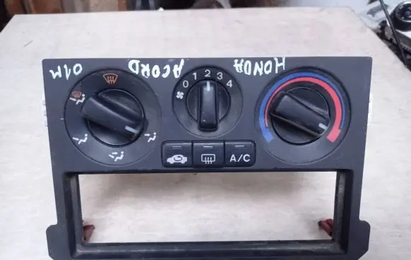 Honda Accord Climate control unit