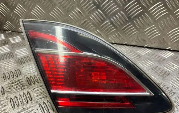 Mazda 6 Tailgate rear/tail lights 13241055
