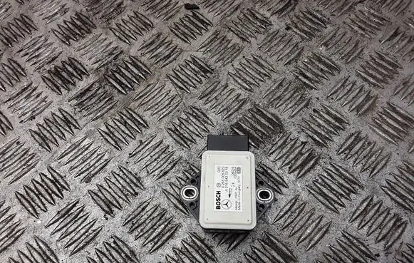 Mercedes-Benz B W245 ESP (stability system) control unit 0265005623 A2165420018