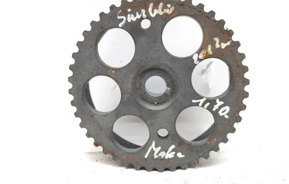 Opel Mokka Fuel pump gear (pulley) 