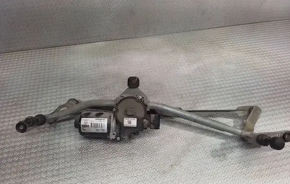 Front wiper linkage and motor
