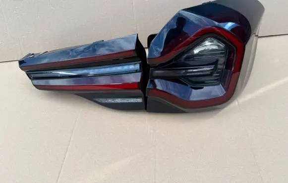Rear/tail lights