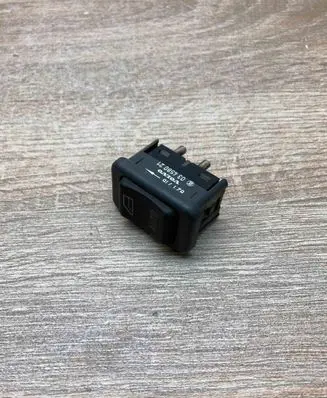 Volvo S40, V40 Electric window control switch 821716 03458021
