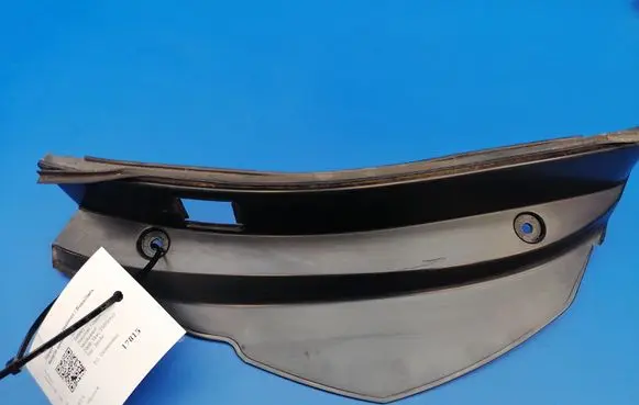 Subaru Legacy Rear light trim 42220792