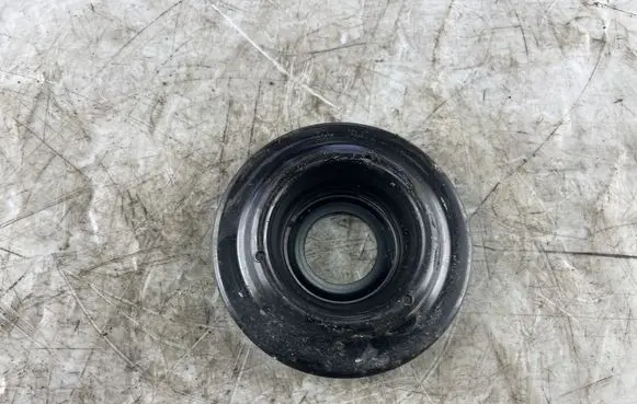 Seat Ibiza IV (6J,6P) Coil spring mount 6R0412341A