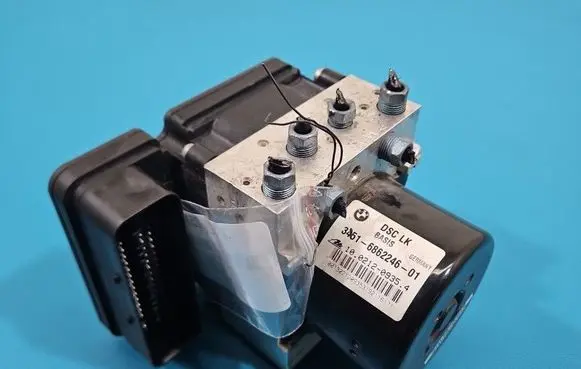 BMW 3 F30 F35 F31 ABS Pump 6862246 IMPRK1531251