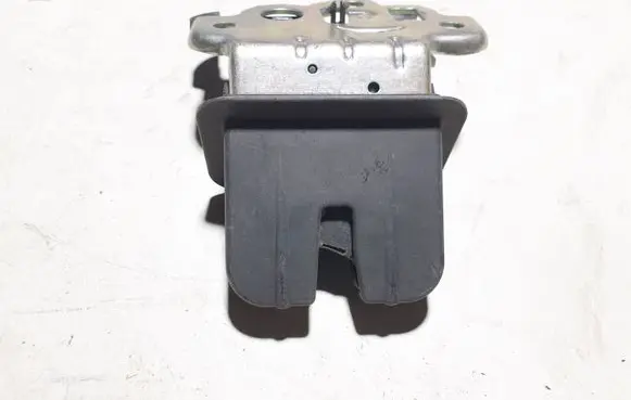 Audi A4 S4 B8 8K Tailgate/trunk/boot lock/catch/latch 8R0827505A