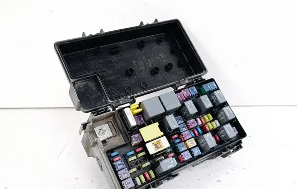 Fuse box set