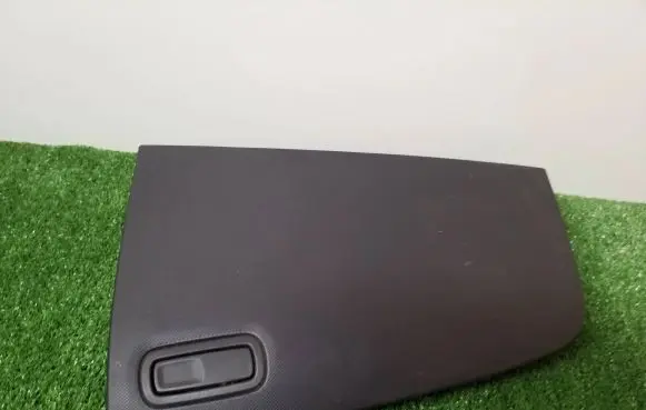 Opel Vivaro Glove box lid/cover 1258310XFF 0220