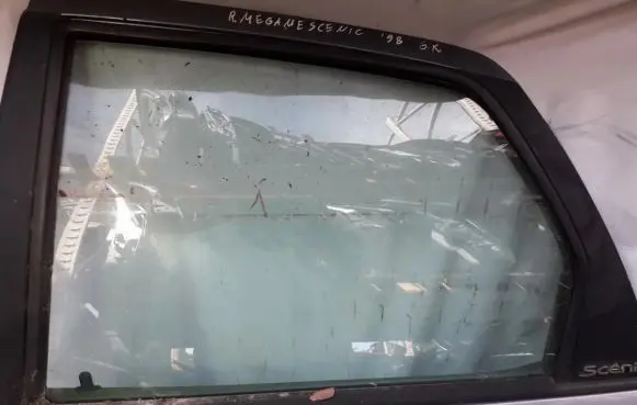 Renault Scenic I Rear door window glass