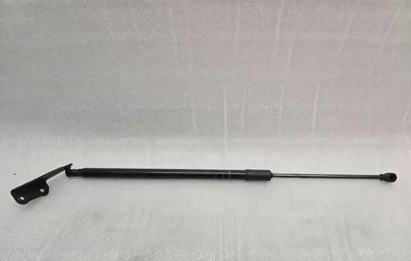 Toyota Yaris Cross Tailgate/trunk strut/damper 689600D190