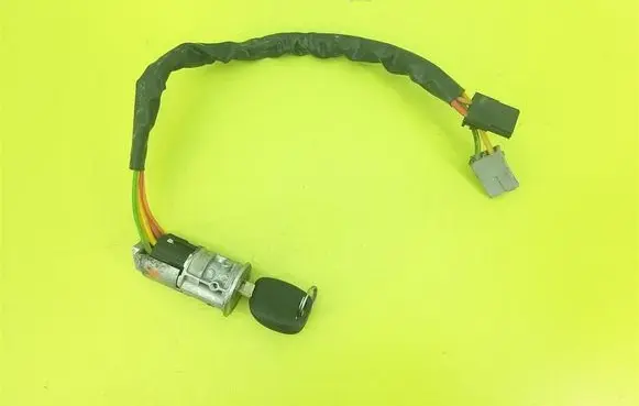 Renault Kangoo I Ignition lock 