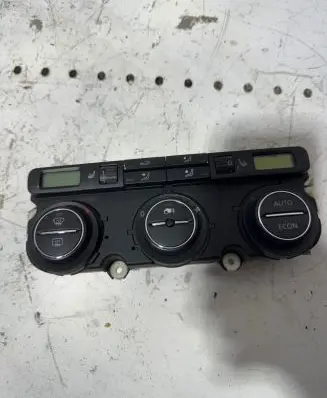 Volkswagen Golf V Climate control unit
