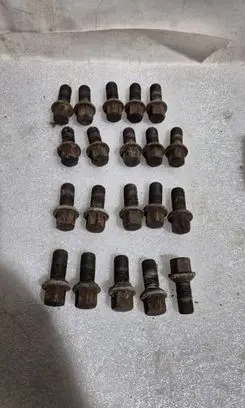 Mercedes-Benz E W211 Nuts/bolts 