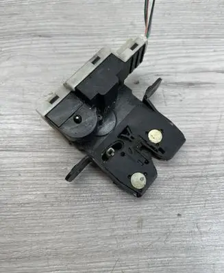 Renault Laguna II Tailgate/trunk/boot lock/catch/latch