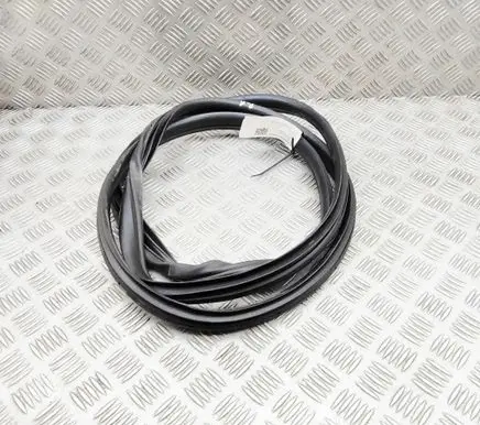 KIA Xceed Rubber seal front coupe door 82110J7000