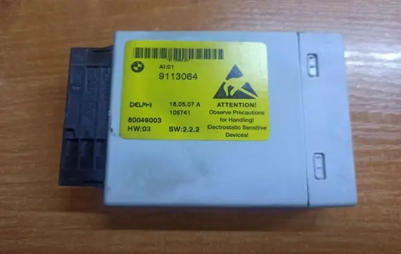 BMW 5 E60 E61 Center console control module 9113064