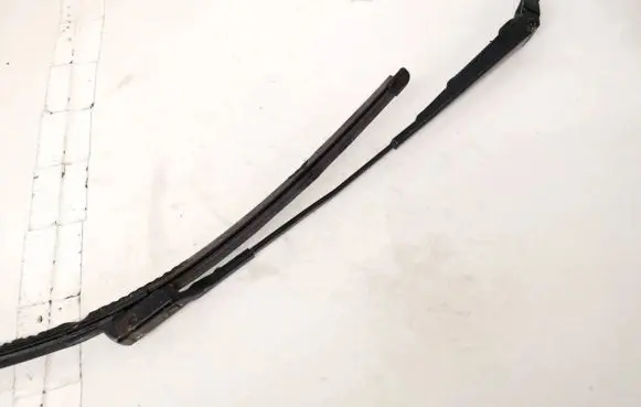 Skoda Fabia Mk2 (5J) Front wiper blade arm 5j1955409b