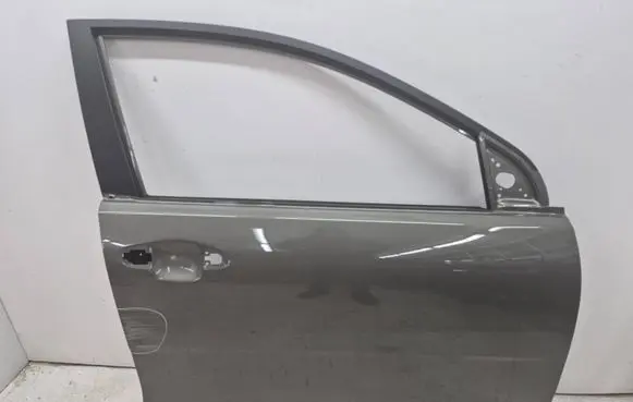 KIA Stonic Front door 