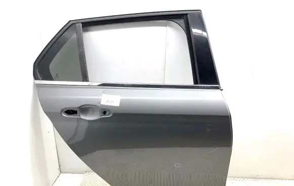 Fiat Tipo Rear door