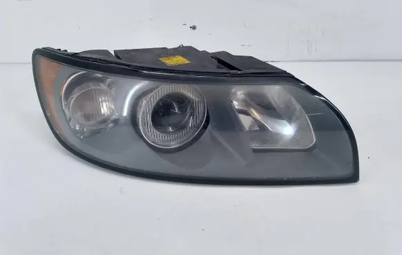Volvo V50 Headlight/headlamp 30698886
