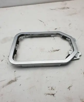 Land Rover Discovery 4 - LR4 Gear shifter surround trim plastic AH22F6988AB