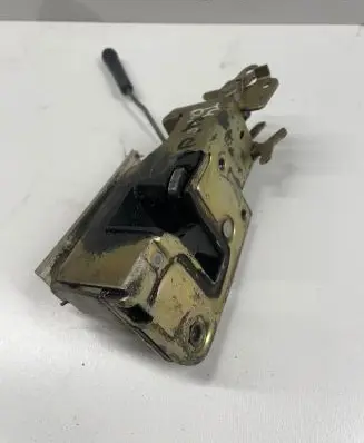 Volkswagen Multivan T4 Front door lock 701837016E