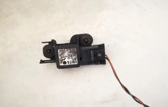 Opel Zafira B Airbag deployment crash/impact sensor 13158750