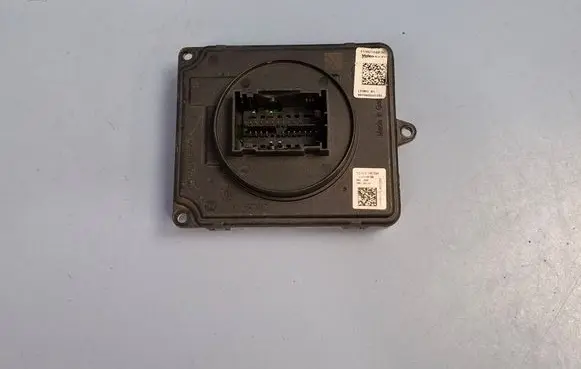 Audi Q3 F3 Headlight ballast module Xenon 4K0941572C 4K0941572CC