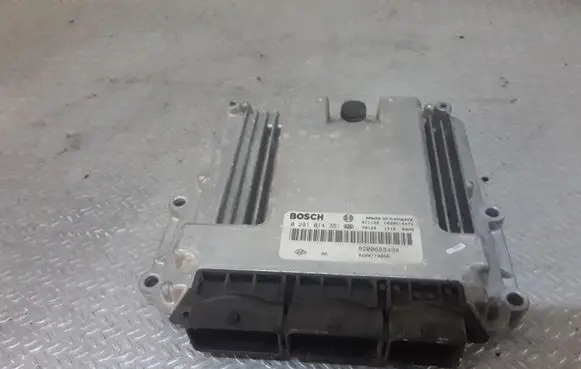 Renault Scenic II - Grand scenic II Engine control unit/module 0281014351 8200688494
