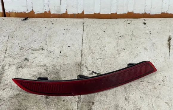Opel Astra J Rear tail light reflector 13282239